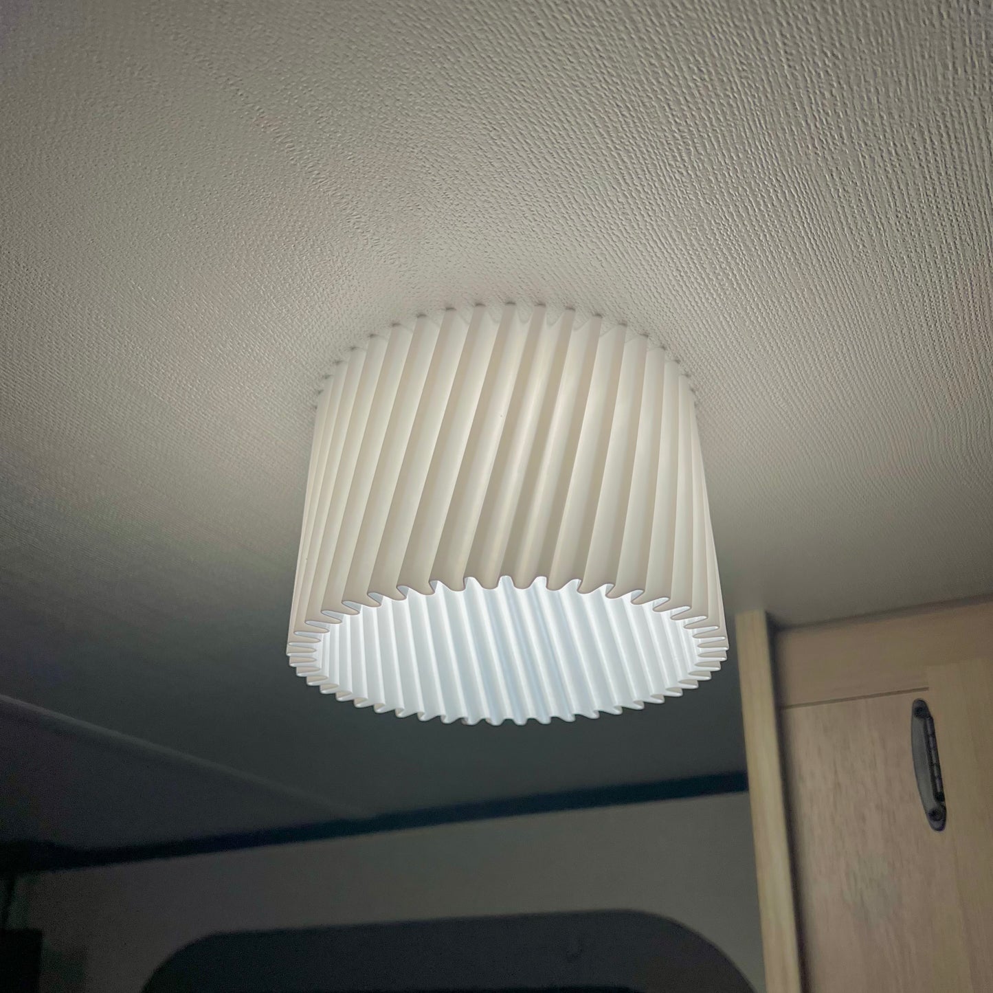 Modern Design B RV LED Puck Light Shade
